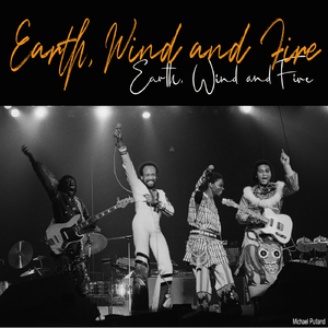 美女脱掉内裤让男人插射视频
