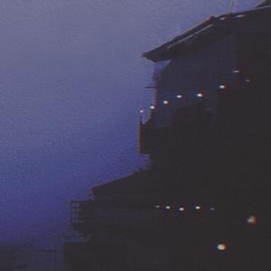 美女脱掉内裤让男人插射视频
