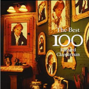 美女脱掉内裤让男人插射视频
